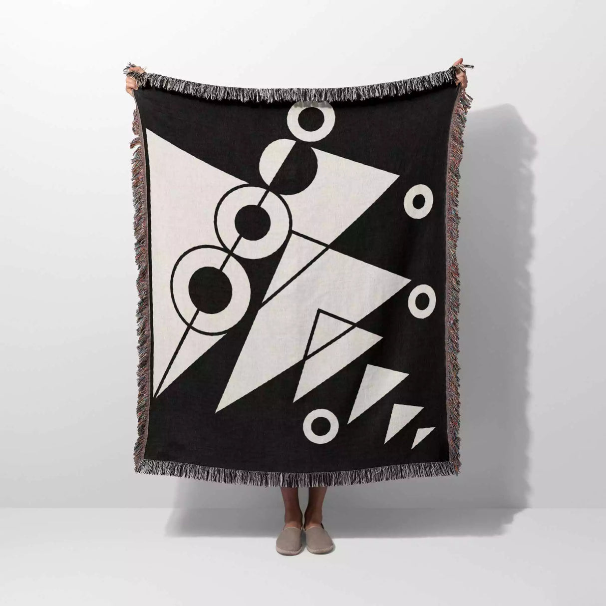 Black and White Modern Geometric Woven Throw Blanket - DesignerOllie.com