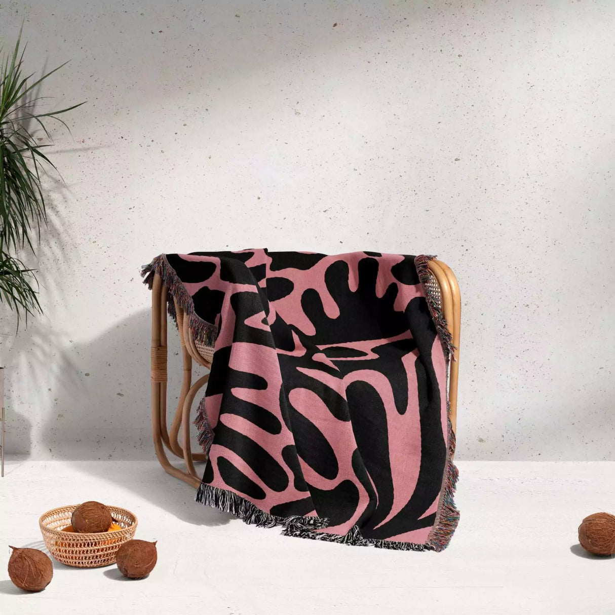 Matisse Black and Lighter Red Woven Throw Blanket and Tapestry - DesignerOllie.com