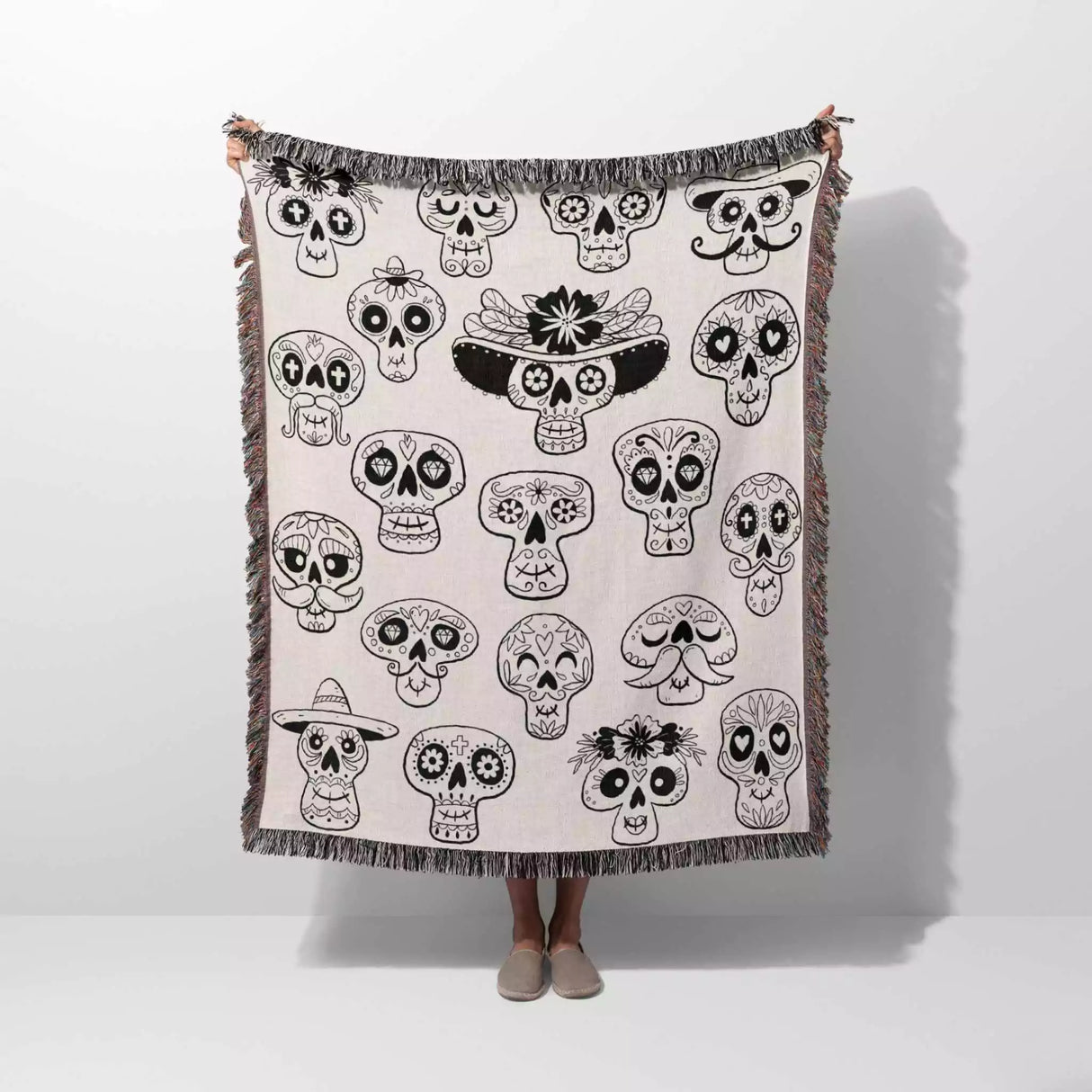 Mexican Sugar Skulls Woven Throw Blanket - DesignerOllie.com