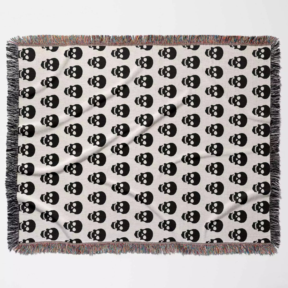 Minimalist Skull Pattern Black and White Woven Throw Blanket - DesignerOllie.com