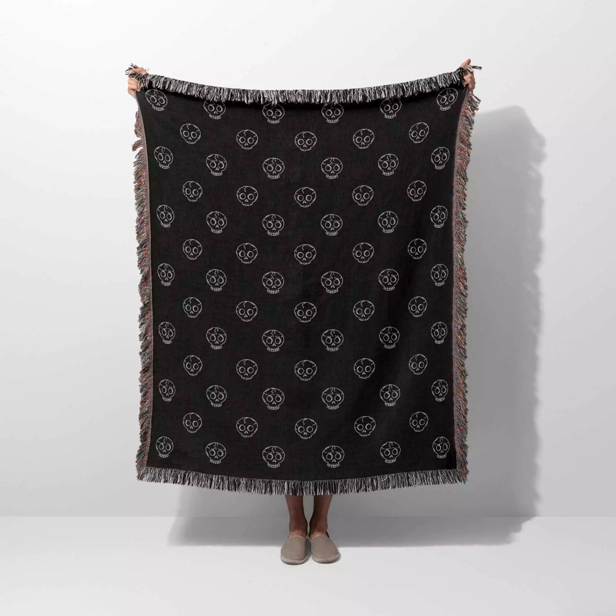 Minimalist Skulls Monochrome Woven Throw Blanket and Tapestry - DesignerOllie.com